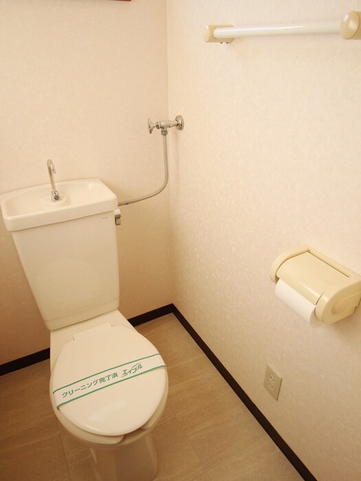 ハイフィールドの物件内観写真