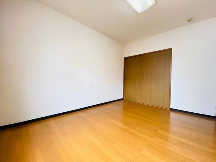 ハイフィールドの物件内観写真