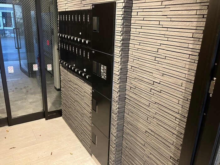 ルリ美園の物件外観写真