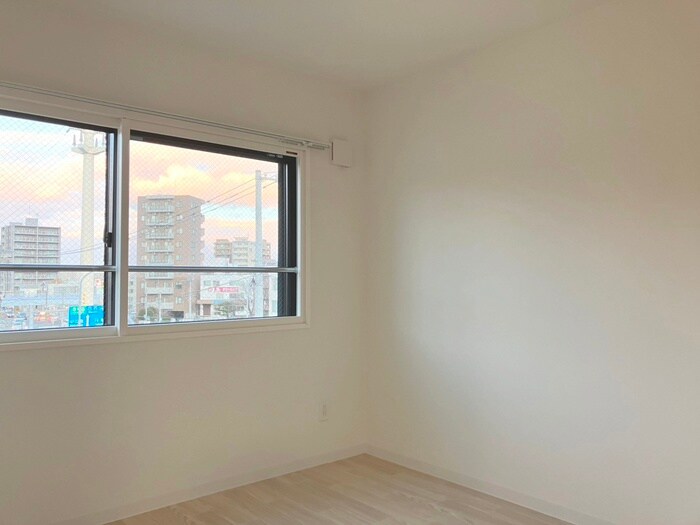 ルリ美園の物件内観写真