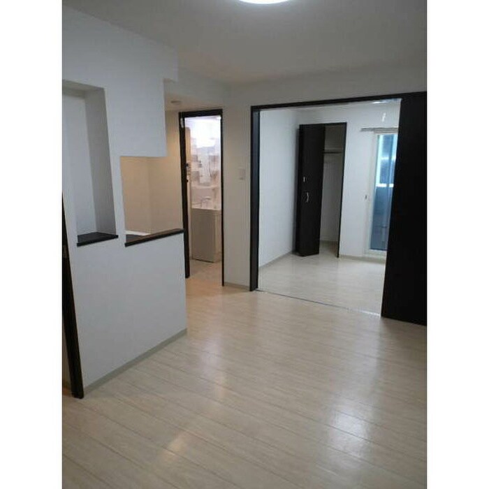 ミリオネールⅡの物件内観写真