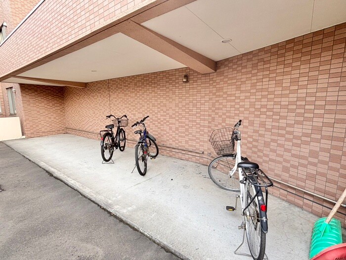 エクレール新琴似の物件外観写真