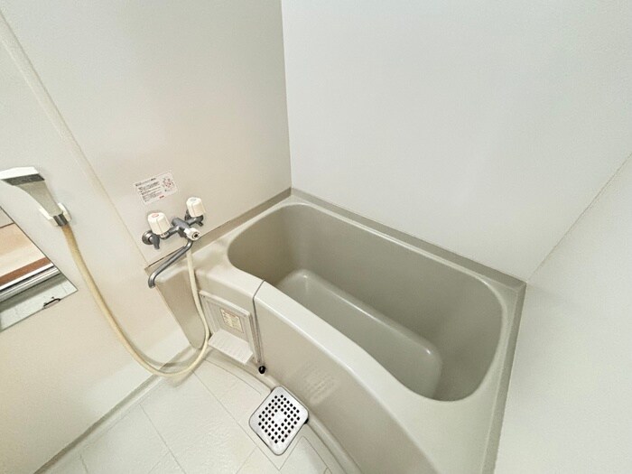 ＳＨＯＷ　ＣＯＵＲＴ栄通の物件内観写真