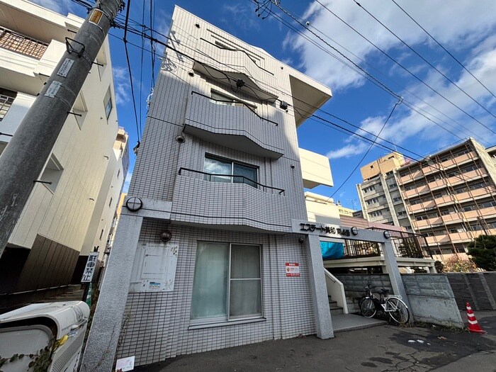 エステ－ト美和南４条の物件外観写真