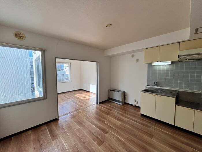 エステ－ト美和南４条の物件内観写真