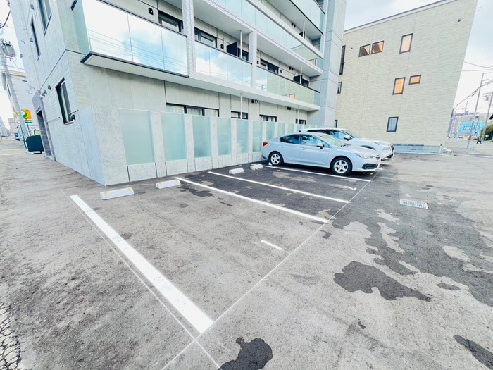 Dominion N27の物件外観写真