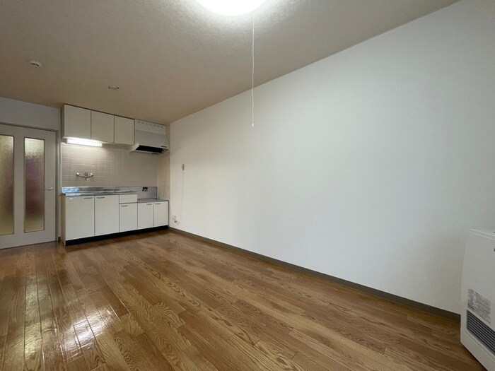 クレストテージ伏見の物件内観写真