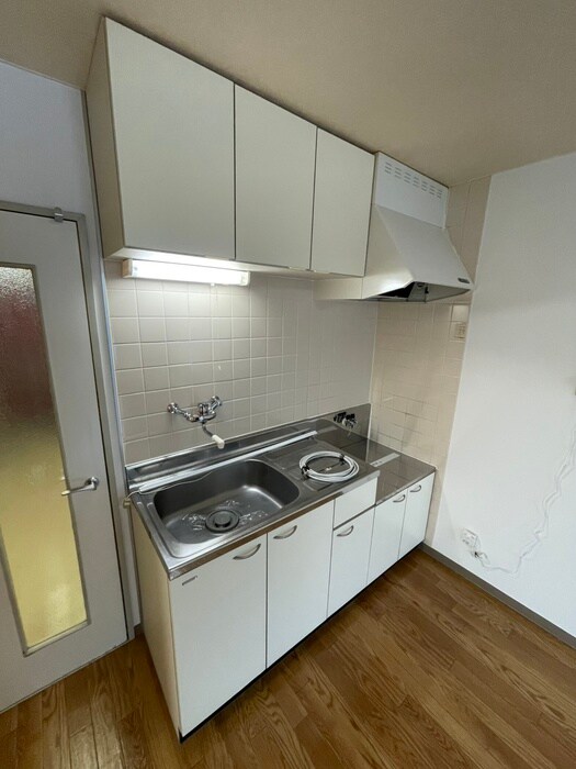 クレストテージ伏見の物件内観写真