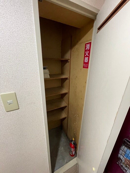 クレストテージ伏見の物件内観写真