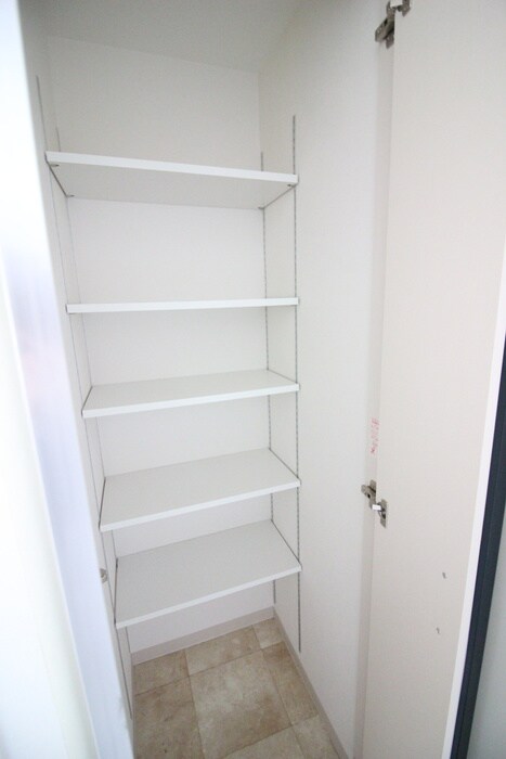 ルーヴェ本郷通９の物件内観写真