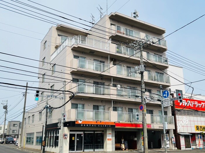 エルム山の手の物件外観写真