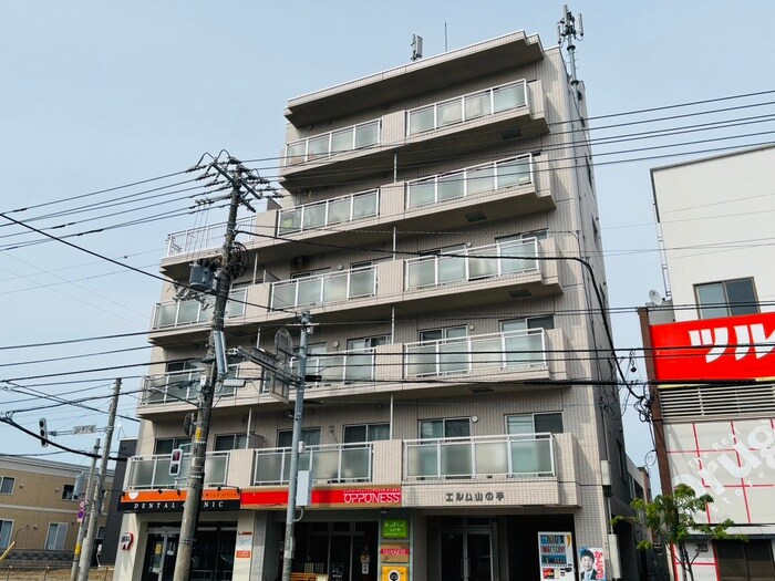 エルム山の手の物件外観写真