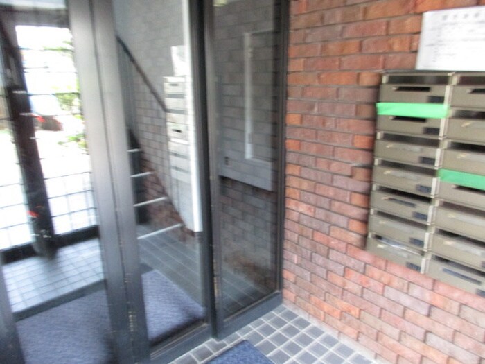 ストロール札幌の物件外観写真