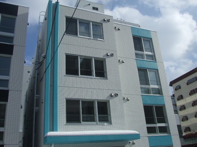 ベレ－ル中の島の物件外観写真