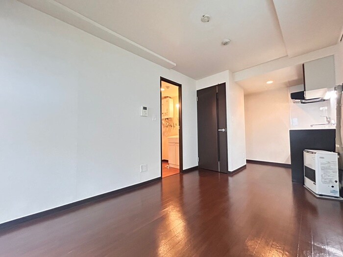 ベレ－ル中の島の物件内観写真