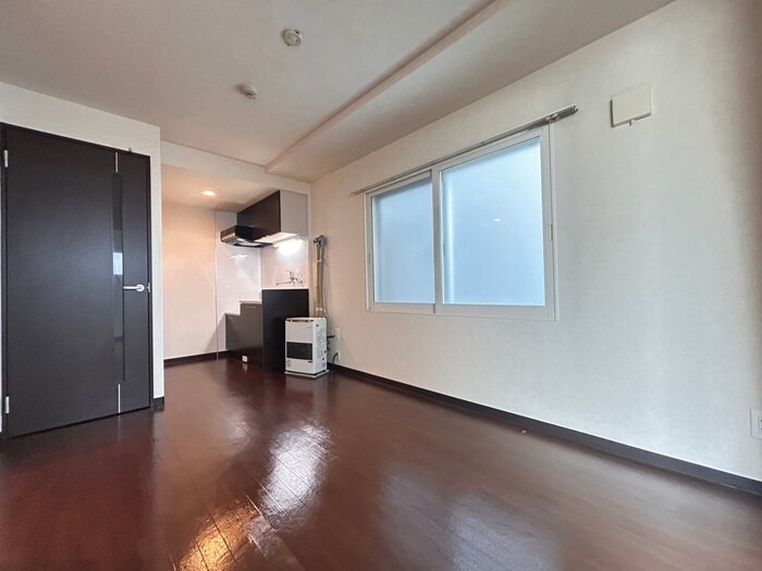 ベレ－ル中の島の物件内観写真