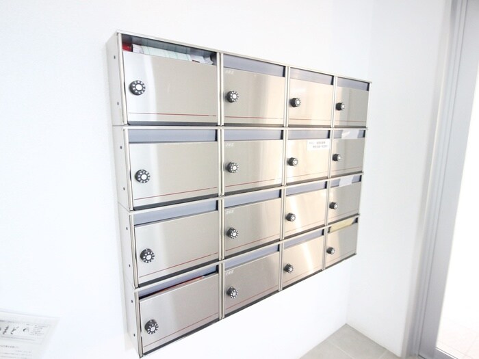 ベレ－ル中の島の物件外観写真