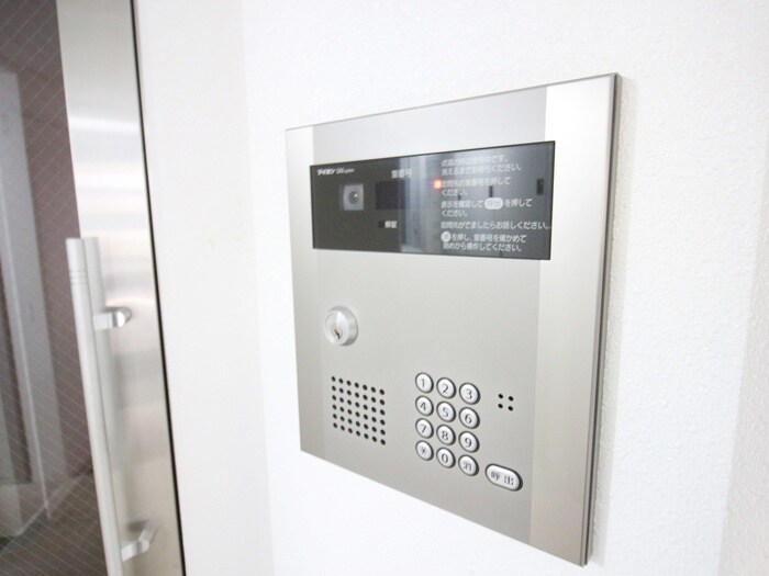 ベレ－ル中の島の物件外観写真