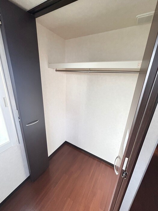 ベレ－ル中の島の物件内観写真