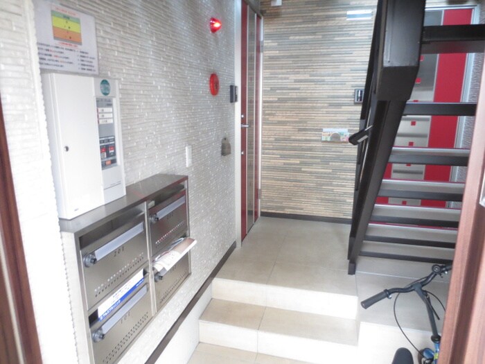 ALIVIOの物件外観写真