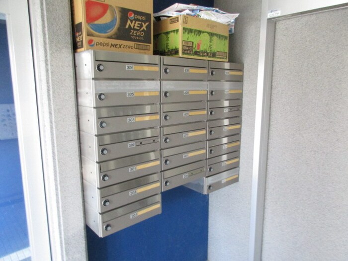 モンタ－ニュアネックスの物件外観写真