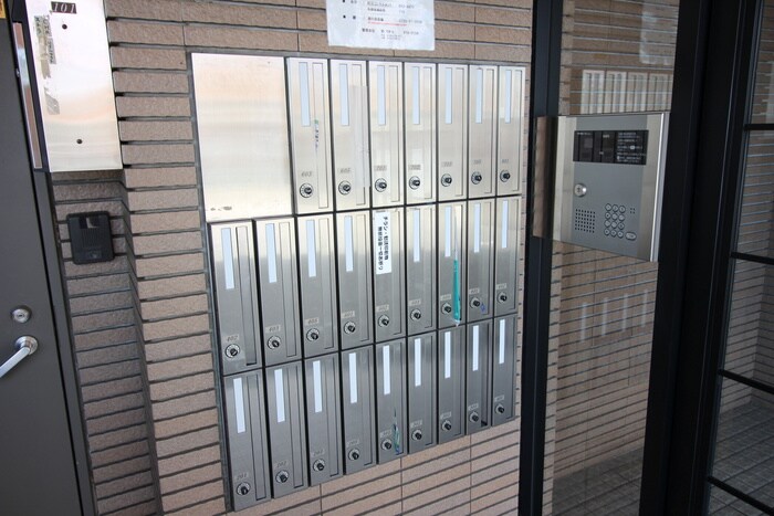 ルネサンス山鼻の物件外観写真