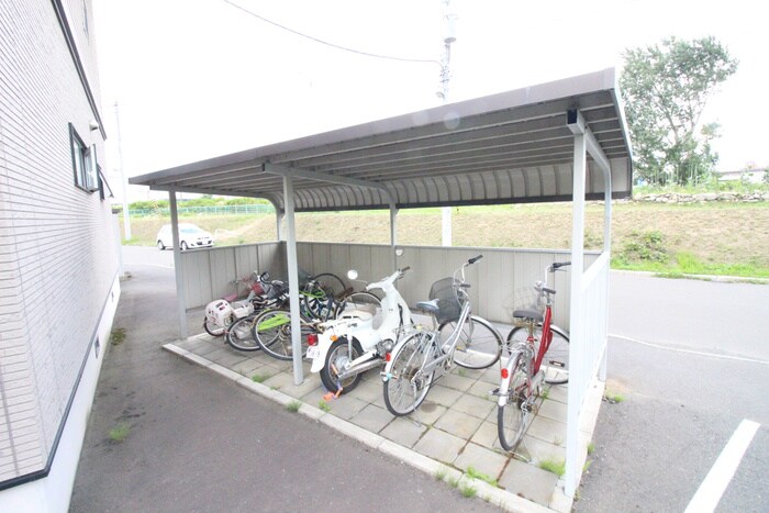 カ－ムハウスⅠの物件外観写真