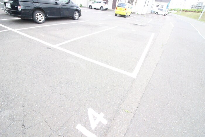 カ－ムハウスⅠの物件外観写真