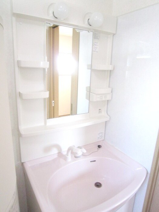 カ－ムハウスⅠの物件内観写真