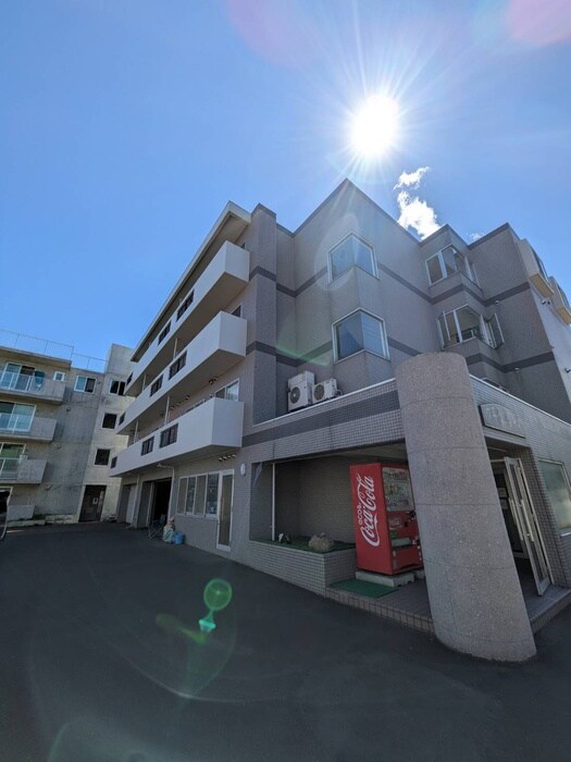 ウエストパレス宮の沢の物件外観写真