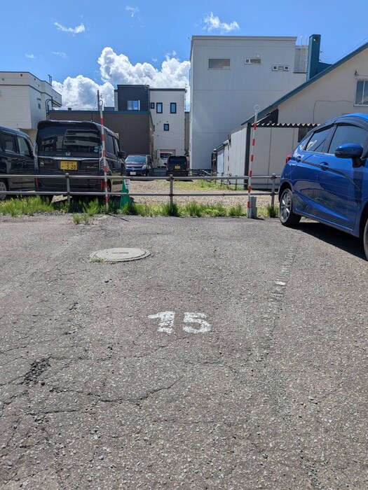 ウエストパレス宮の沢の物件外観写真