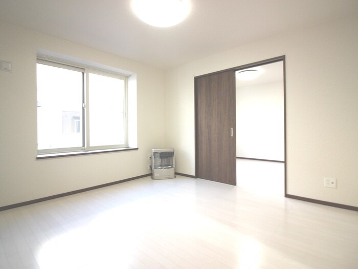 メゾン ド 咲良の物件内観写真