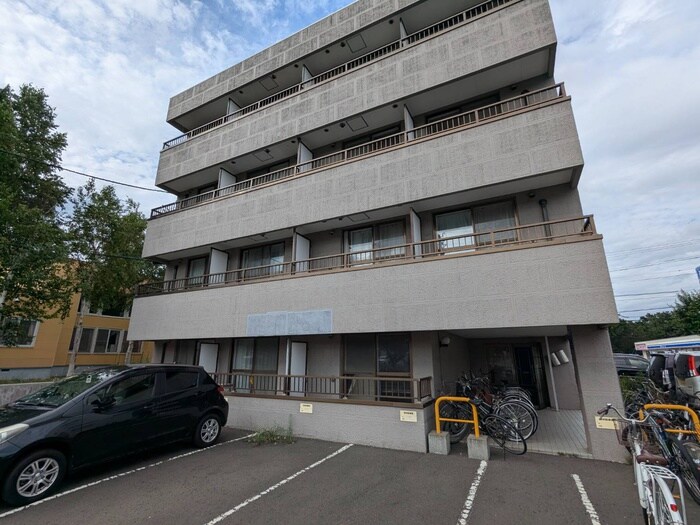 ３Ｒ、ｓの物件外観写真