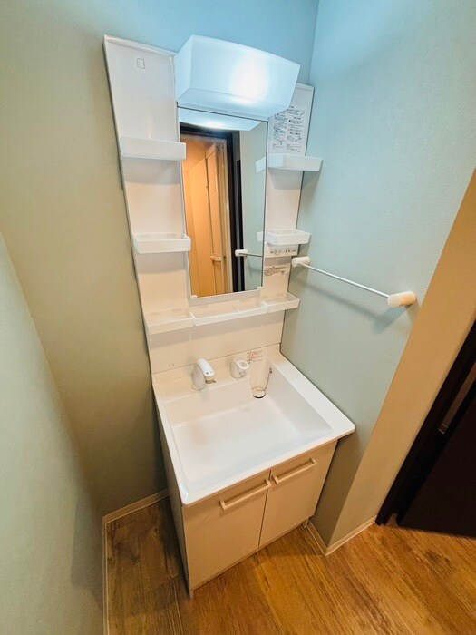 サイレンス宮の森アネックスの物件内観写真