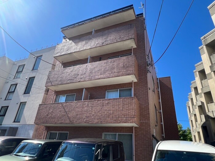 ラガ－ハイム本郷通の物件外観写真