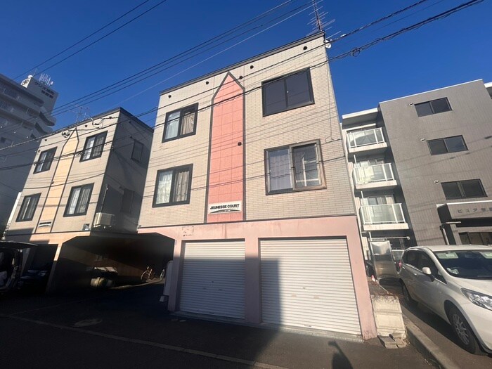 ジュネスコ－ト旭町壱番館の物件外観写真