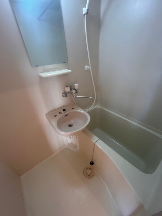 ジュネスコ－ト旭町壱番館の物件内観写真