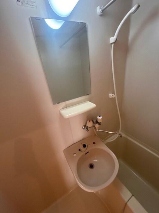 ジュネスコ－ト旭町壱番館の物件内観写真