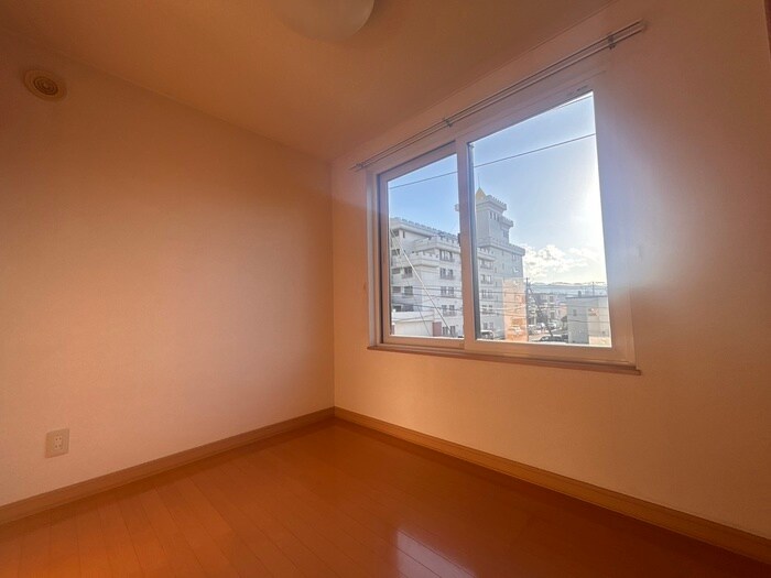 ジュネスコ－ト旭町壱番館の物件内観写真