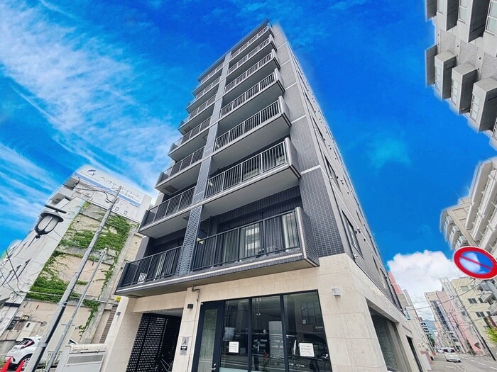 アルファスクエア大通西17の物件外観写真