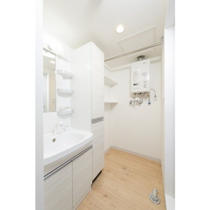 West Puertaの物件内観写真