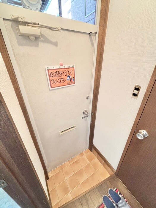 フラットレイアロ－の物件内観写真