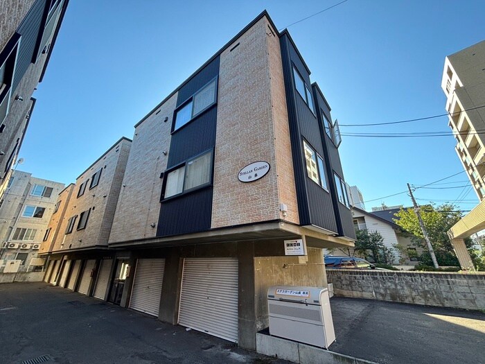 ステラガーデン山鼻の物件外観写真