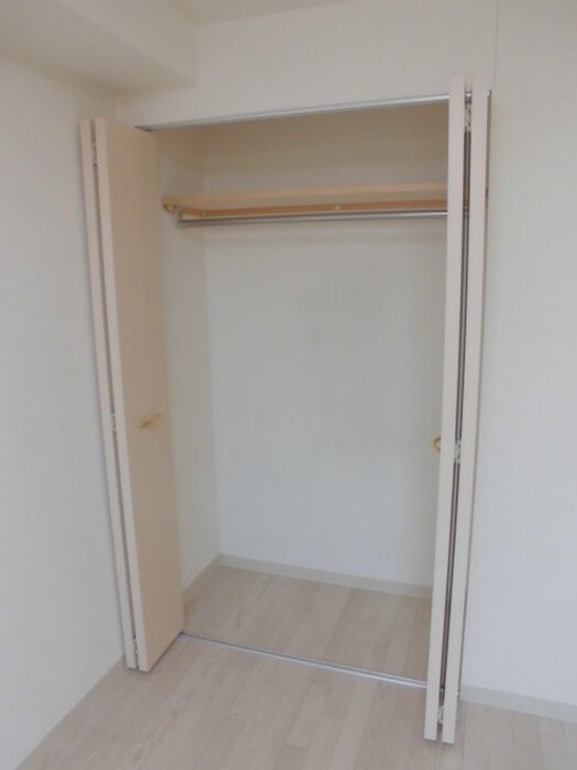 パ－クナインの物件内観写真