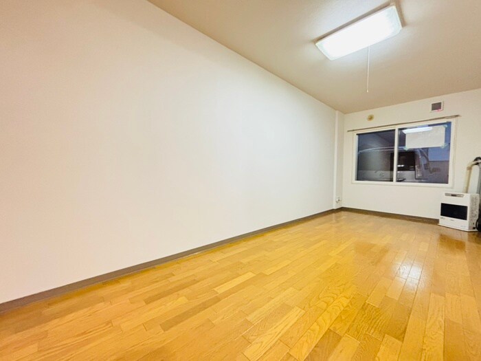 サンテラス宮の森の物件内観写真