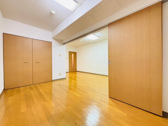 サンテラス宮の森の物件内観写真