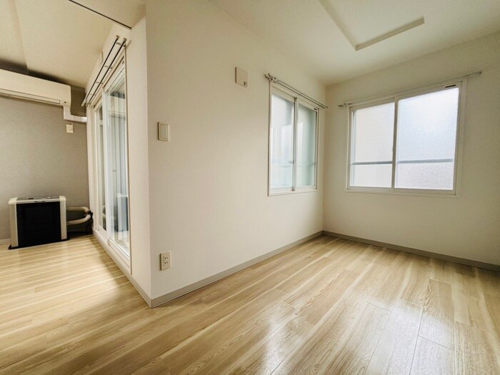 ロテュス１３１５の物件内観写真