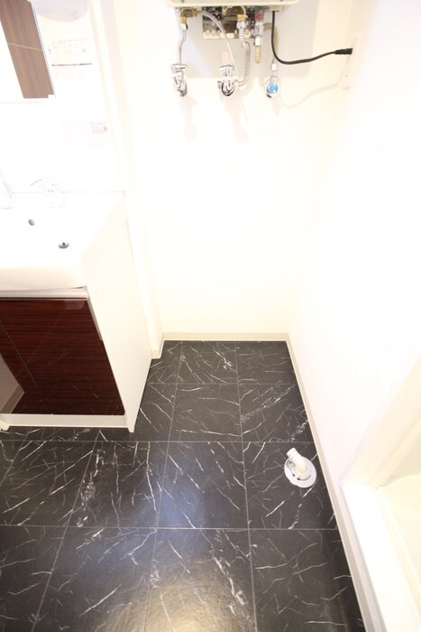 ロテュス１３１５の物件内観写真