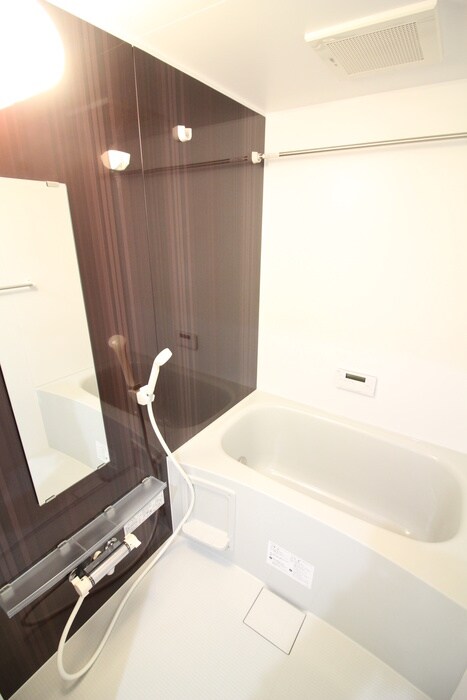 ＲＡＤＩＡ近代美術館前の物件内観写真