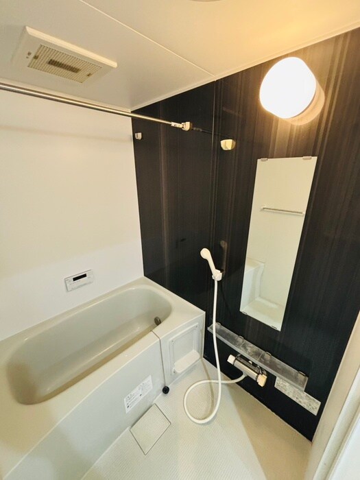 ＲＡＤＩＡ近代美術館前の物件内観写真